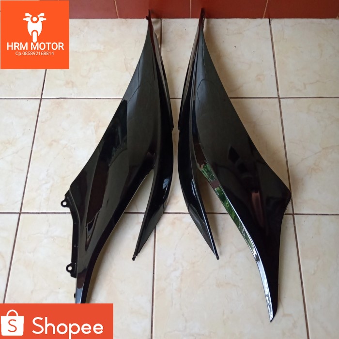 Body belakang Revo fit karbu hitam