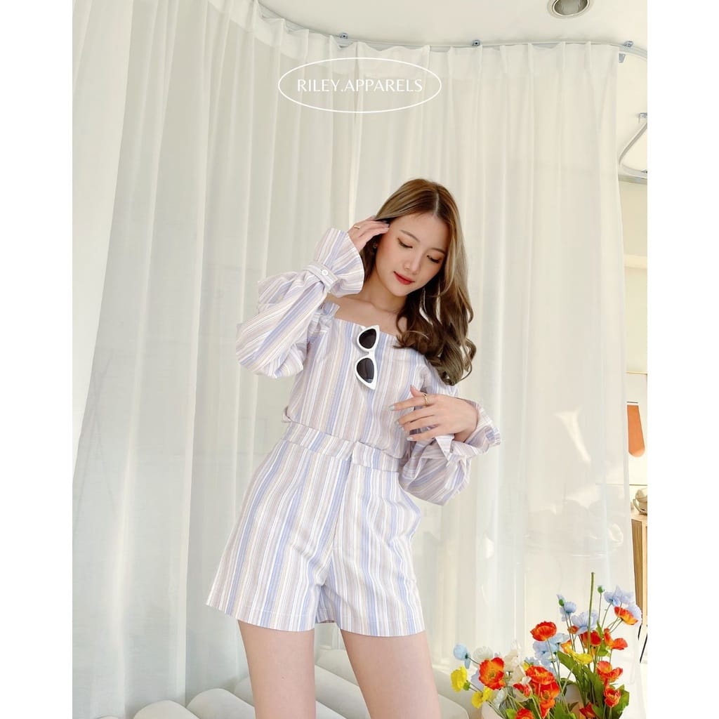 BEFAST - ZEC OOTD Setelan FOYA / Sunny Set / Setelan Wanita / SetCel Kekinian / Setelan Keluaran Terbaru 2022 / Fashion Wanita Remaja Kekinian / Set Atasan Sabrina Lengan Panjang+Celana Pendek / Setelan Motif Garis-Garis / Outfit Cewe Kue / Trendy