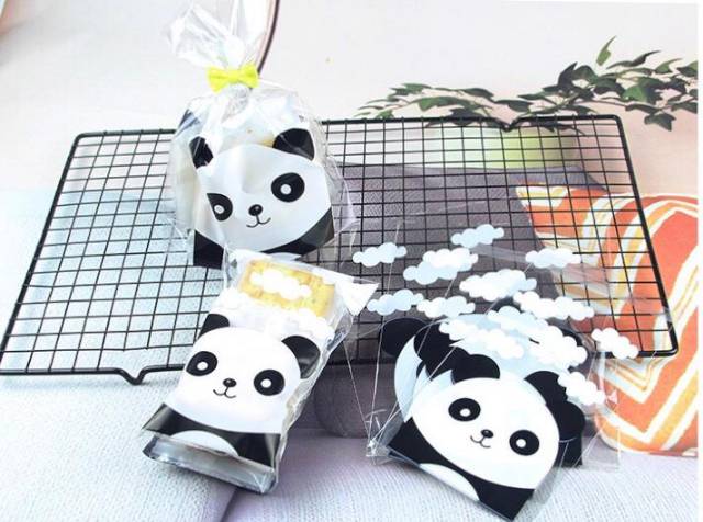 PLASTIK ROTI OPP BAKPAO CAKE BOLU MOTIF PANDA CLOUDY  16x20/14x20/PEREKAT 10pcs