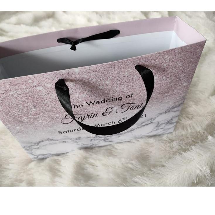 

AVN Paperbag Bridesmaid / Goodie Bag Souvenir / Paperbag Custom / Paperbag produk / Tas hijab 24x17x7cm ☌ Diskon 。(