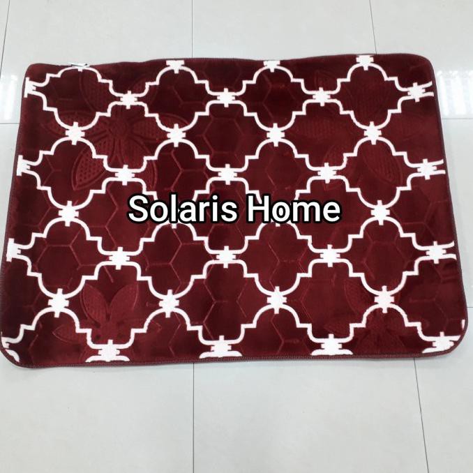 MURAH Karpet Empuk Alas Meja Tamu Sofa/Sholat Tebal Lembut Anti Licin.