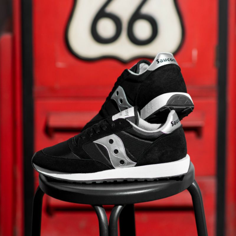 SAUCONY JAZZ VINTAGE BLACK WHITE ORIGINAL 100% - SEPATU SAUCONY ORIGINAL 100% - SEPATU PRIA