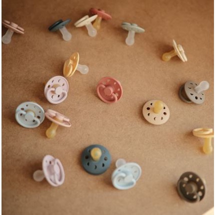 frigg | moon phase natural rubber pacifier