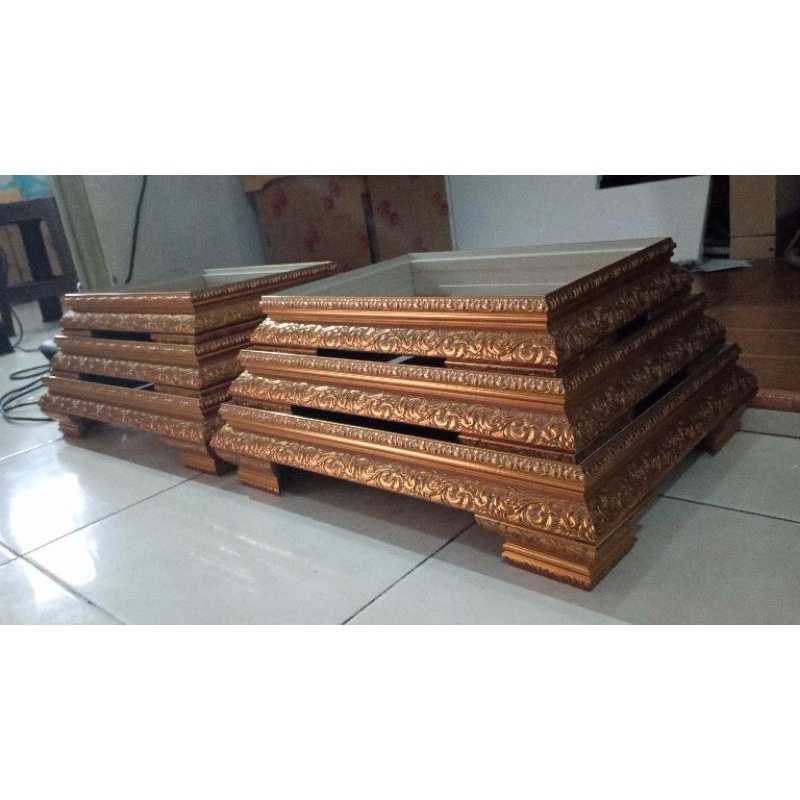 Baki berkaki atau Alas Frame Kotak Hantaran / Seserahan Pernikahan / Lamaran / Tunangan
