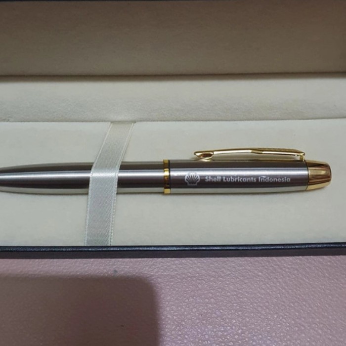 

Pulpen - Pen Parker