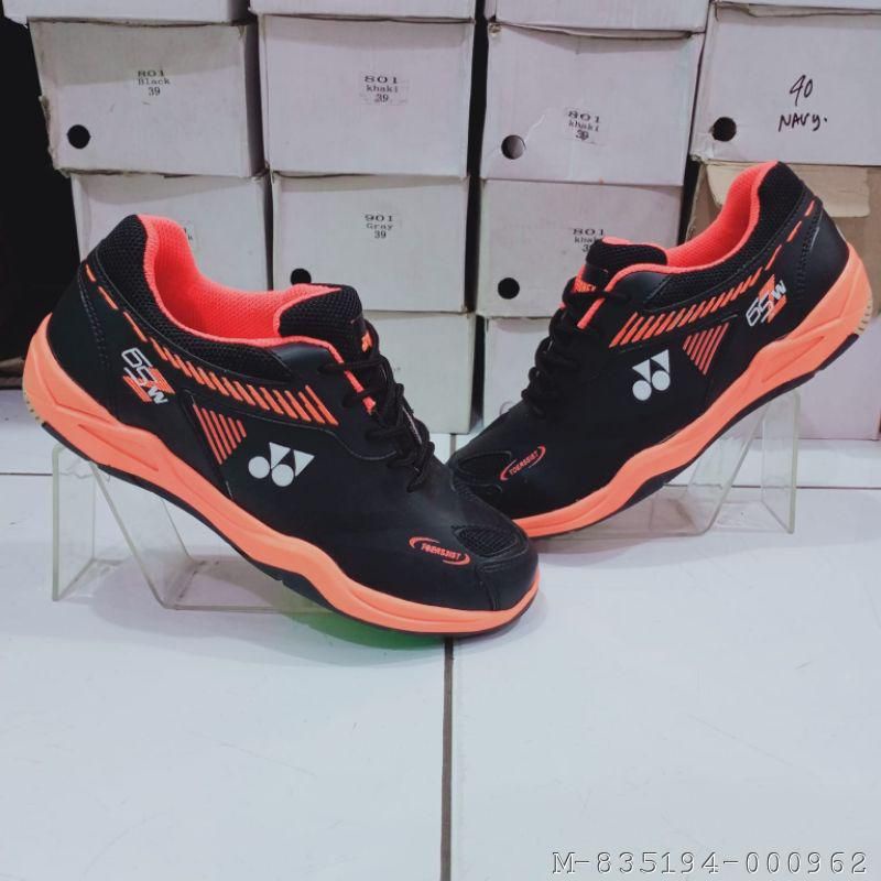 SEPATU BADMINTON PRIA YONEX KARET VKAY-3097