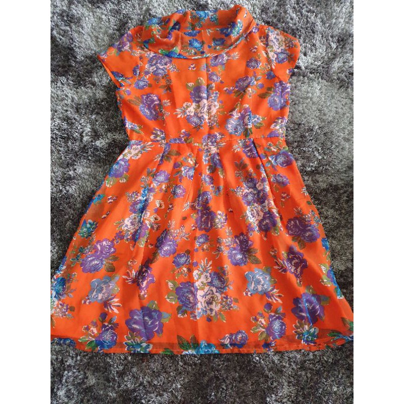 Preloved Dress Minimal