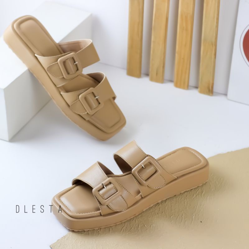 sandal wanita || NOVA || sandal flat wanita/sandal wanita terbari/sandal wanita kekinian by DLESTA.ID