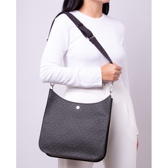 MK BRILEY LG 31x30x8