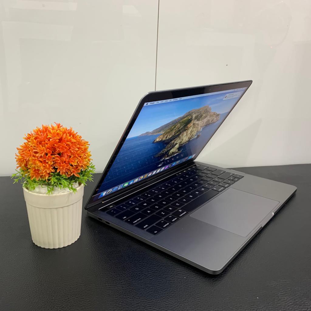 PROMO MacBook Pro 13 inch 2016 Touchbar Core i5 2.9GHz Ram 8 GB Ssd 256 GB SECOND