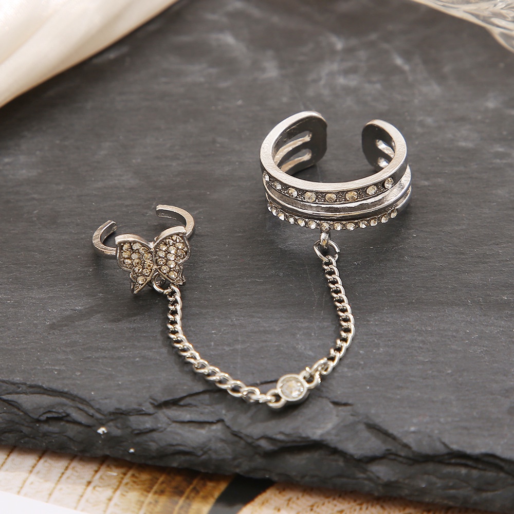 2pcs / Set Cincin Rantai Bentuk Kupu-Kupu Aksen Berlian Imitasi Bahan Alloy Untuk Wanita Butterfly