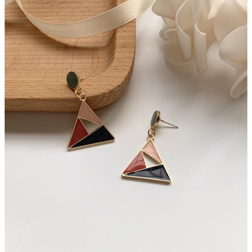 Sterling silver jarum retro geometris sudut drip mengkilap kontras anting-anting Korea sederhana ang