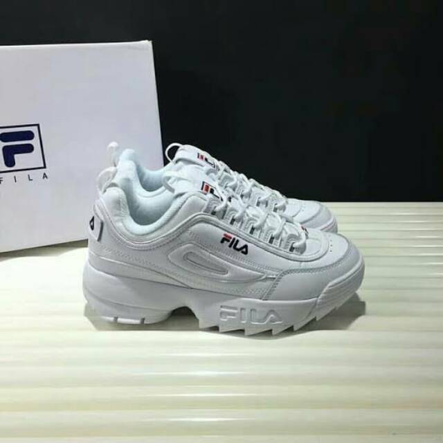 flat fila shoes