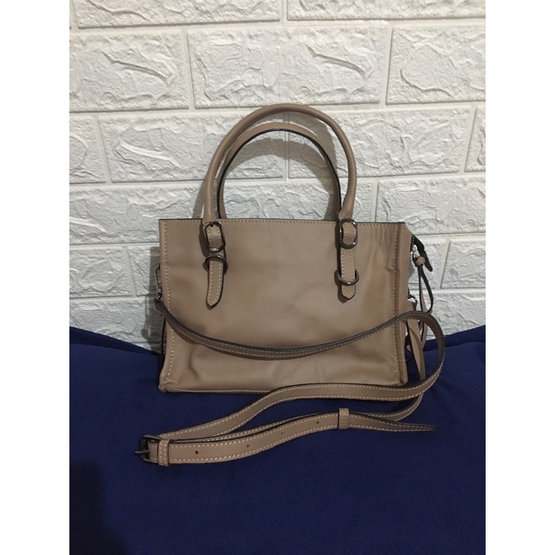 authentic leather bag by sabero , tas kulit sapi asli selempang preloved