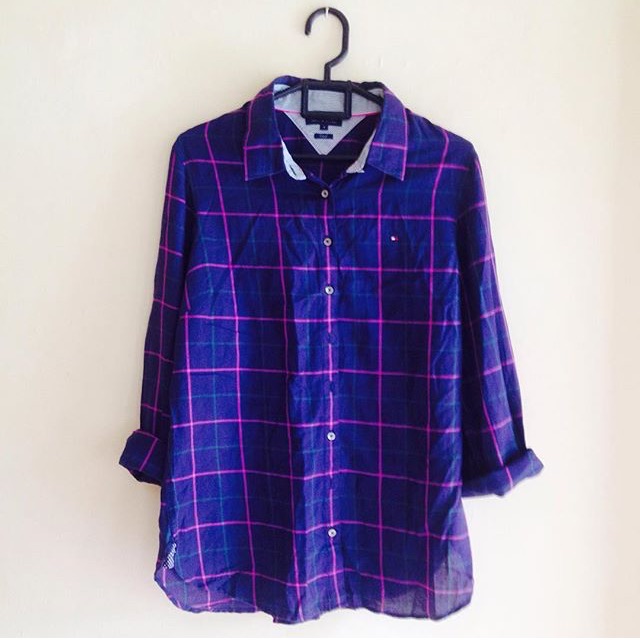 Kemeja Tommy Hilfiger