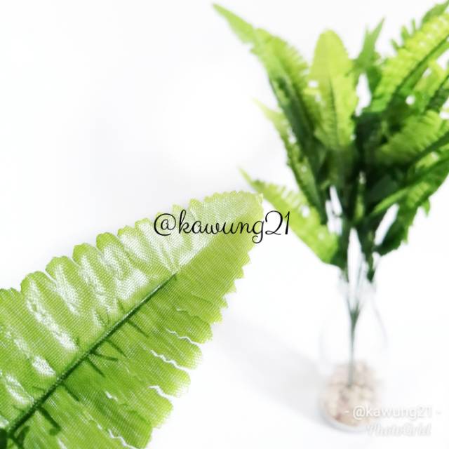 Daun Pakis Plastik Artificial Tanaman Hias Dekorasi Panggung Rumah AL01