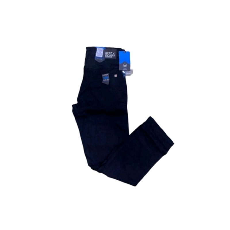 chinos black Picasso