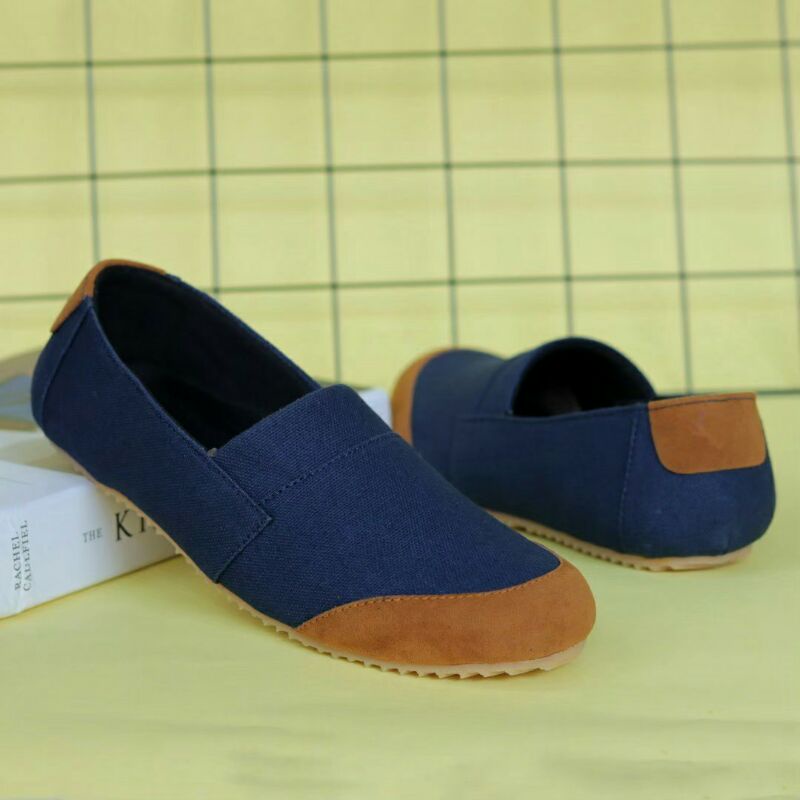 SEPATU CASUAL SLIP ON PRIA ORIGINAL KOJO KEN HITAM HIJAU MERAH NAVY GAYA TRENDY TERBARU MURAH TERLARIS Slip On Pria Mules Kasual Kanvas