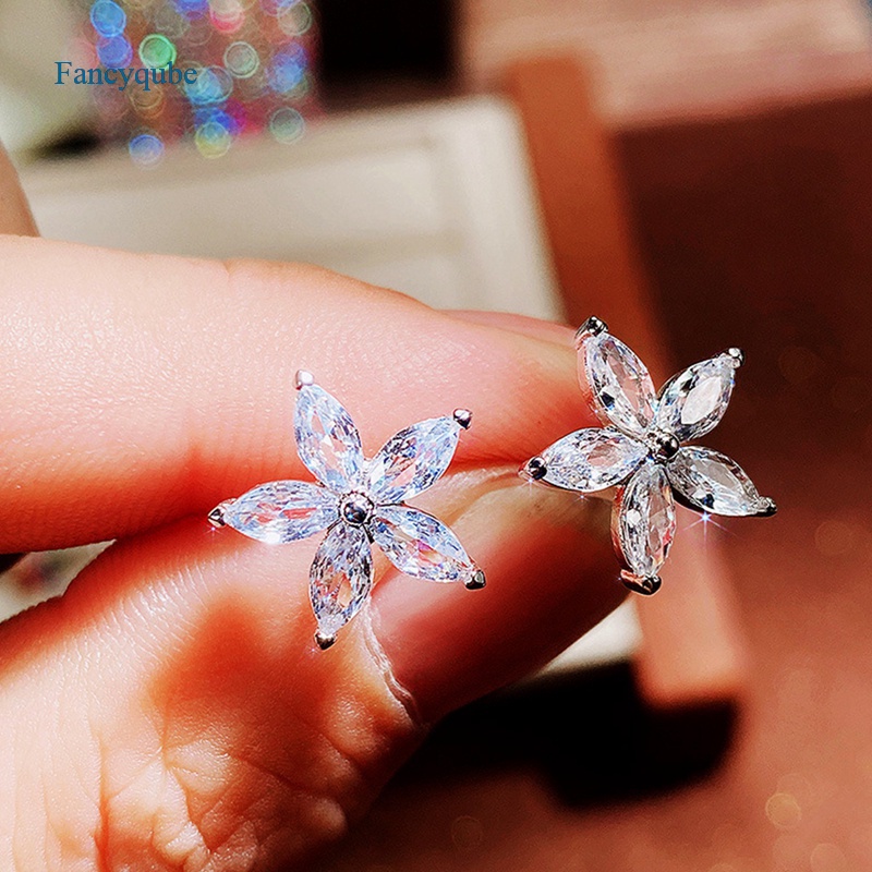 Fancyqube Anting Stud Cubic Zirconia Bentuk Bunga Warna-Warni Untuk Wanita