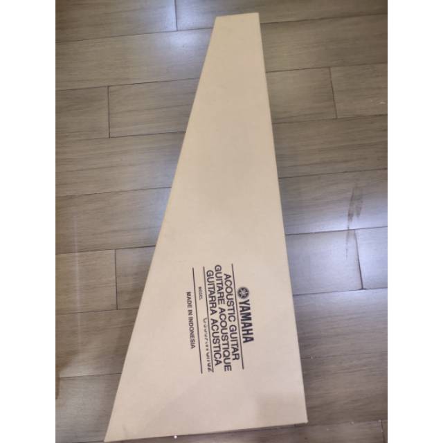 KARDUS BOX ORIGINAL GITAR KLASIK YAMAHA C330