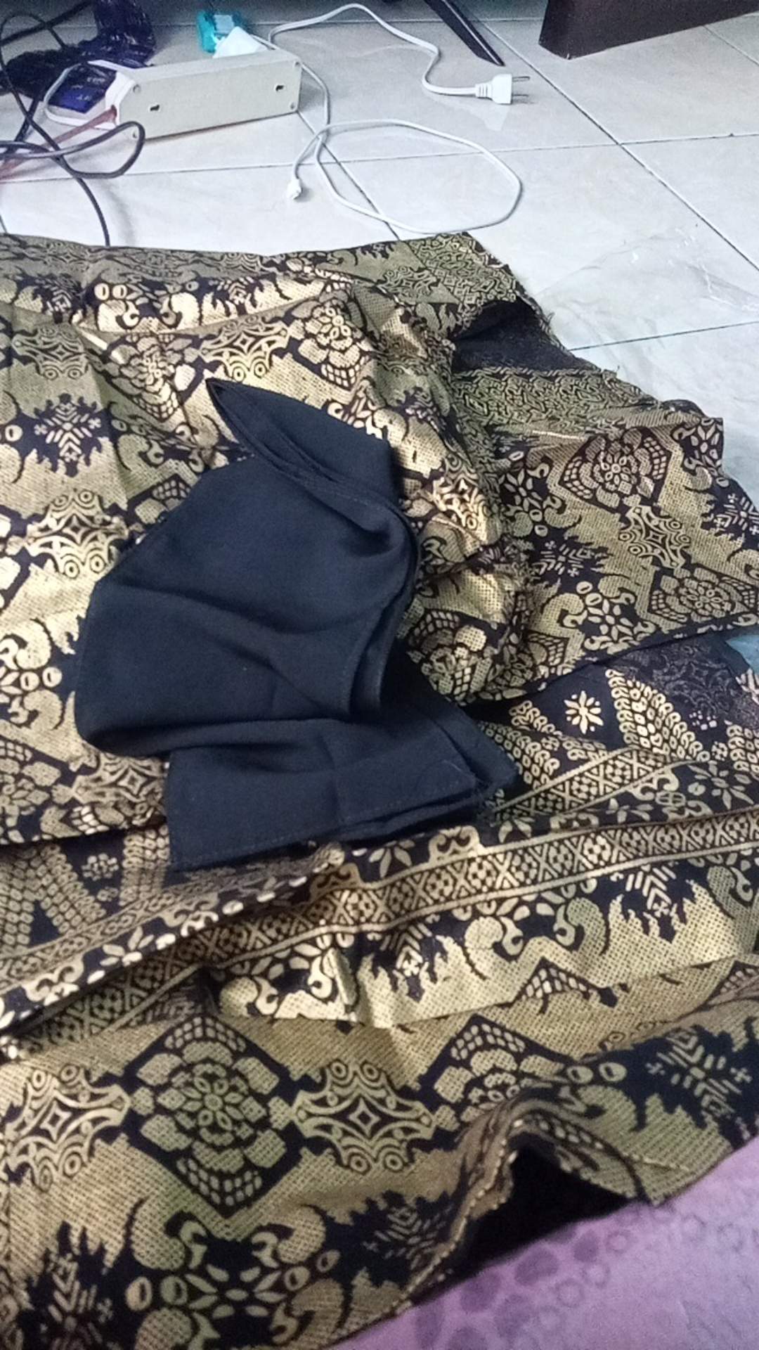 Maura Couple - Sania Ruffle Batik Couple Prada Ndoro Jowi Garansi Termurah Shopee - Batik Mahawira