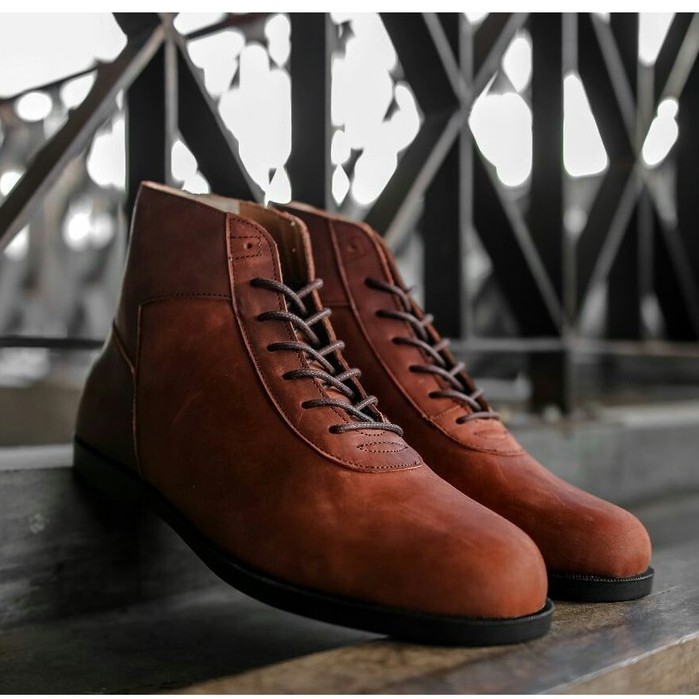 Buena Brown | Sepatu Kulit Asli Vintage Klasik Pria Cowok Casual Boots Footwear Ori | FORIND Zapato