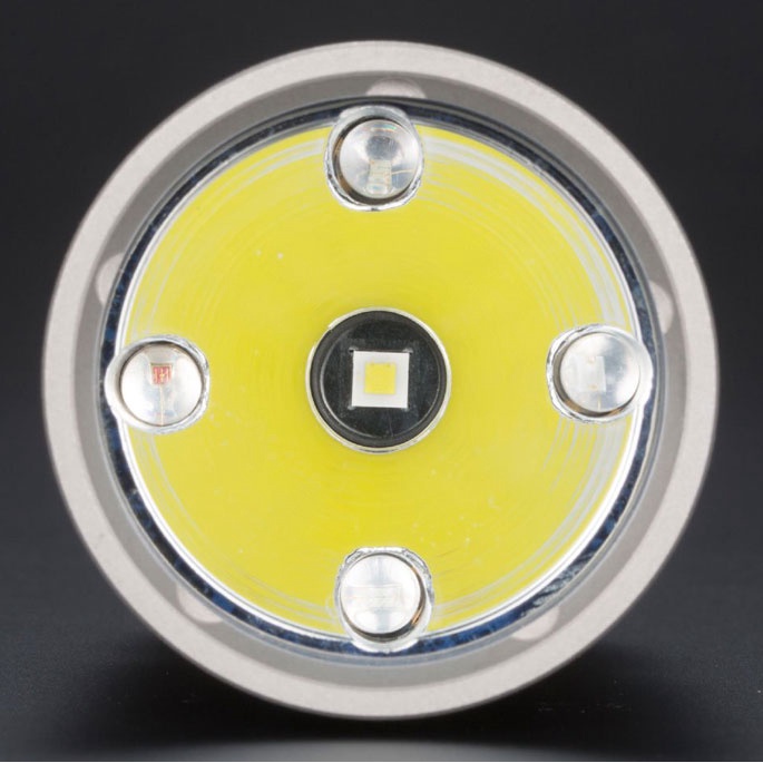 NITECORE SRT7GT Senter LED CREE XP-L HI V3 1000 Lumens - Black
