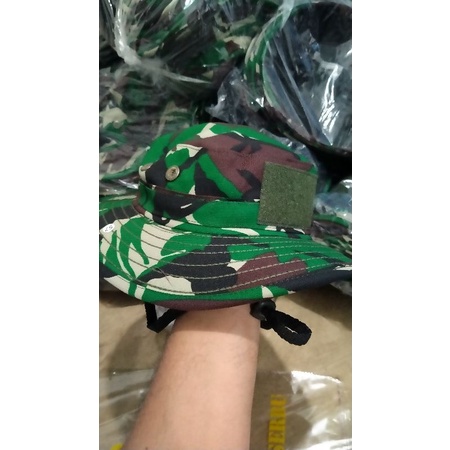 TOPI RIMBA TNI SERBU TRIMATRA