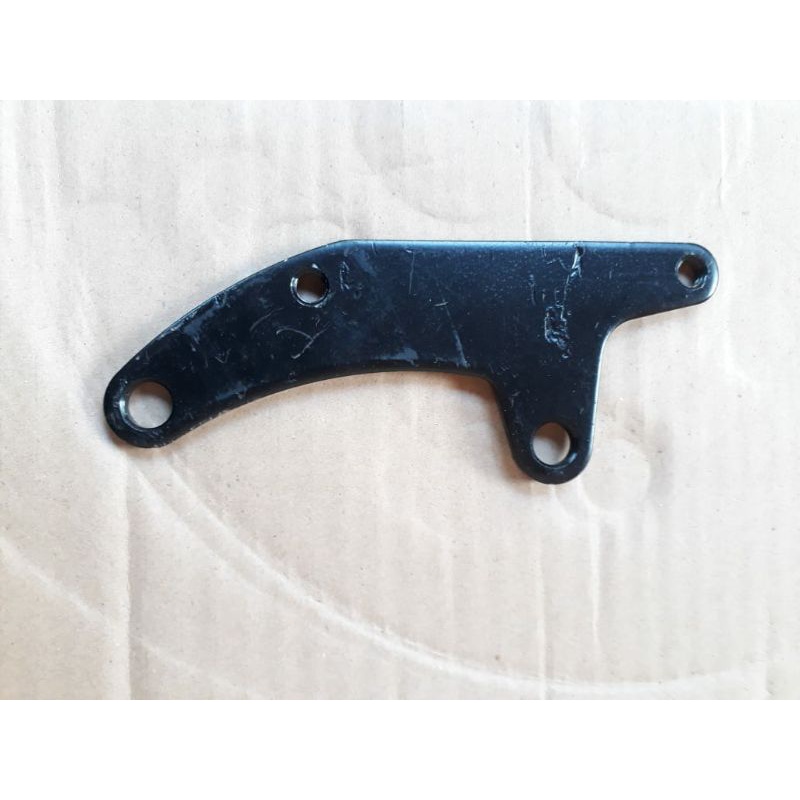 pngkon plat braket dudukan kaliper cakram lebar 300 30 supra suprax supra125 karisma revo