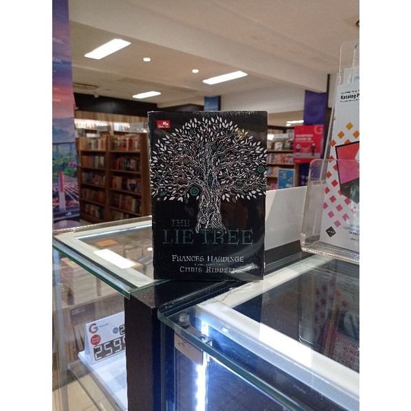 Novel The Lie Tree - Frances Hardinge Original Gramedia
