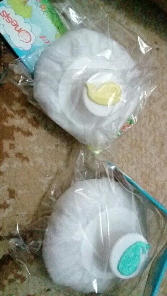 Tepukan Bedak Gagang Onesis