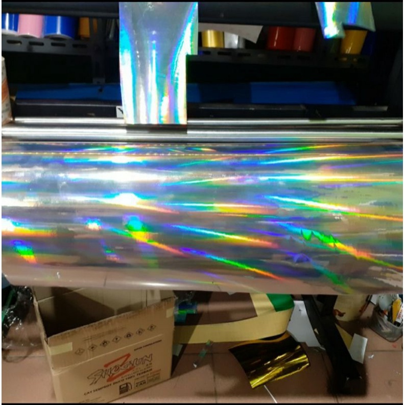 Sticker Maxdecal 7100 H201 Metal Hologram Laser Chrome hologram pelangi lebar 60cm