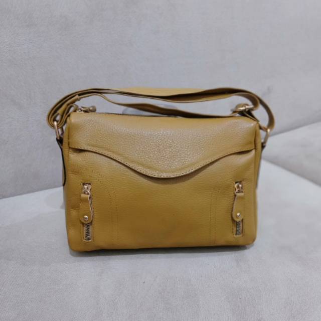 TAS SELEMPANG WANITA MODEL LEVIS SIZE S