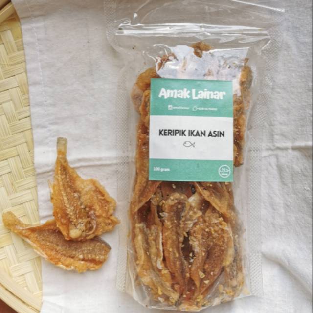 

Keripik Ikan Asin Amak Lainar