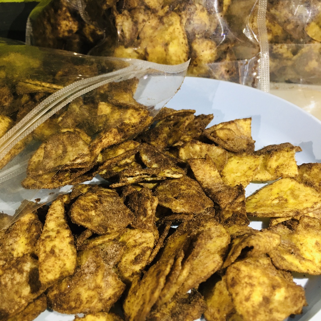 

KERIPIK KRIPIK PISANG COKELAT GURIH ENAK RENYAH DIJAMIN KETAGIHAN