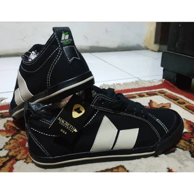 macbeth eliot black cement