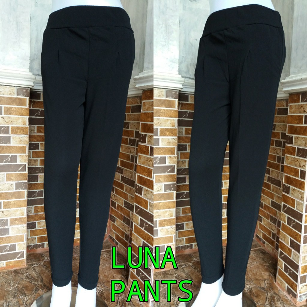 CELANA PENCIL CREPE / LUNA PANTS