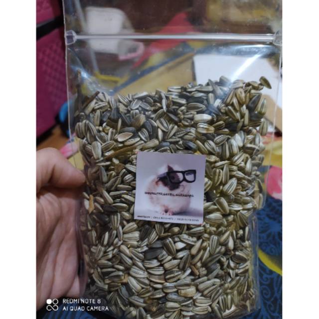 Snack Kuaci Import 200gr Hamster / Snack Hamster / Makanan Hamster