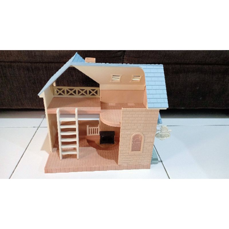 Sylvanian Bluebell cottage