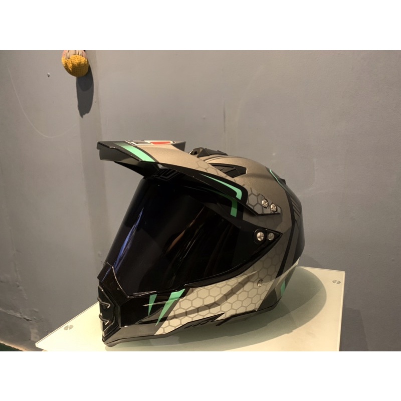 AGV AX8 , helm agv supermoto trail
