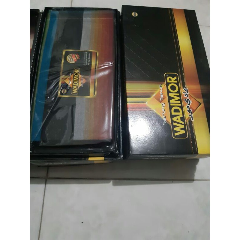 Sarung WADIMOR dengan box