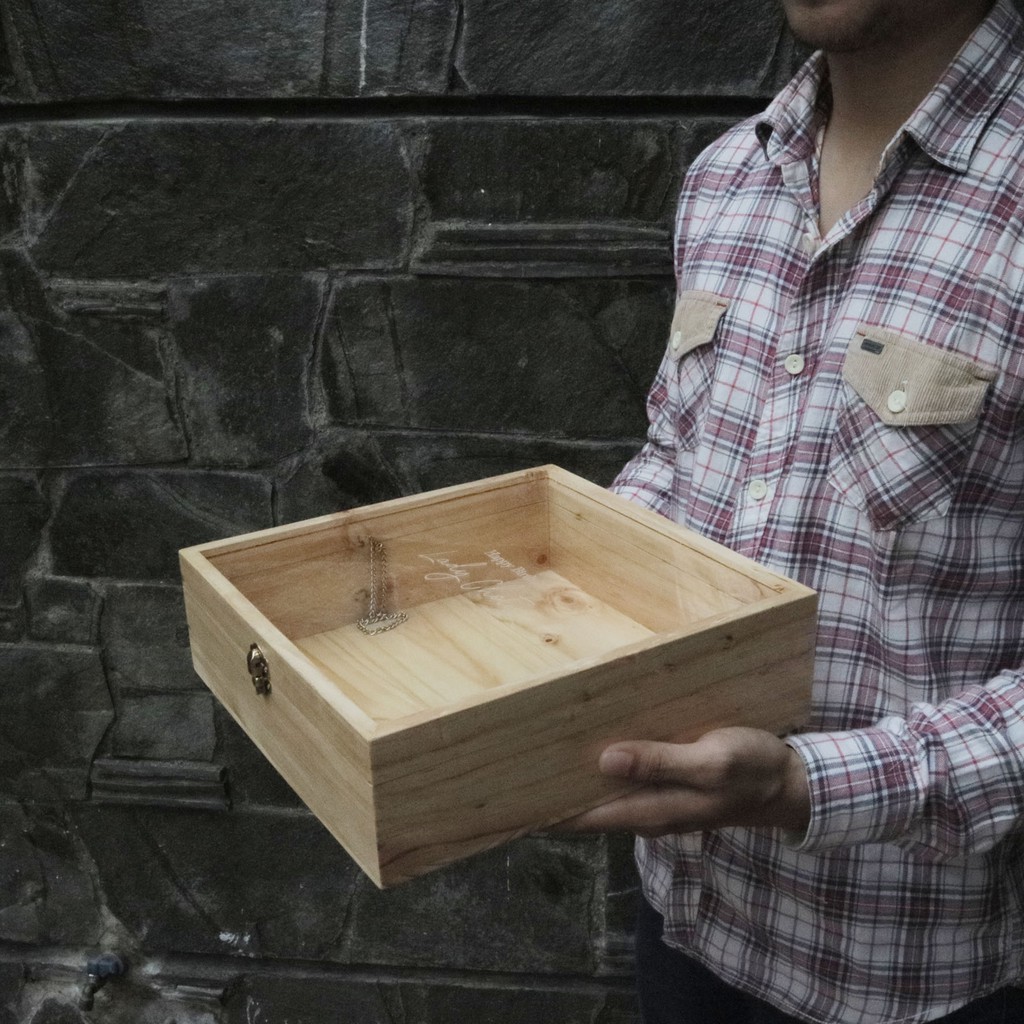 Box Woodlic | Natural | 25 x 25 x 7 cm