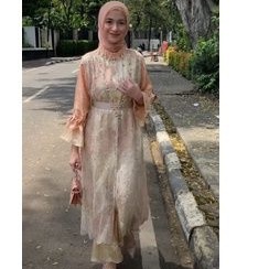 vierra dress by SARAH THE LABEL