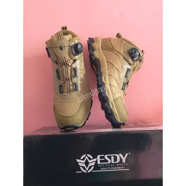 SEPATU ESDY TALI PUTAR