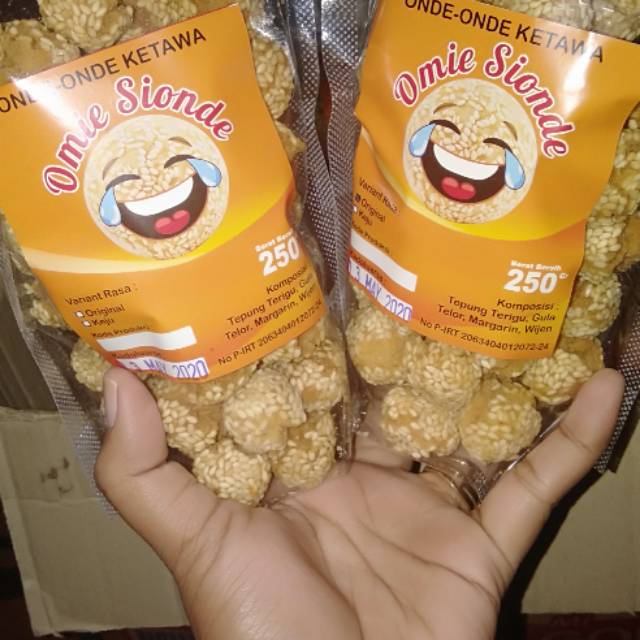 

jajanan onde onde mini