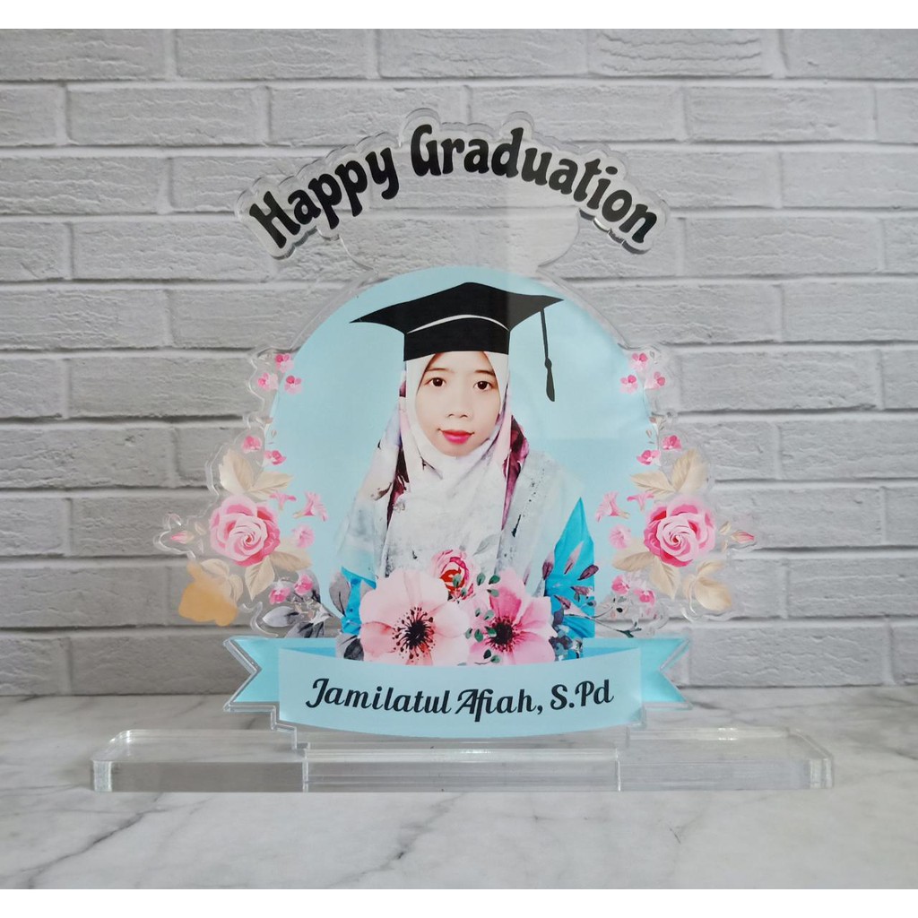 VARIASI TERBANYAK Plakat Wisuda Kado Wisuda Standee Foto Happy Graduation Souvernir Wisuda PK-0061