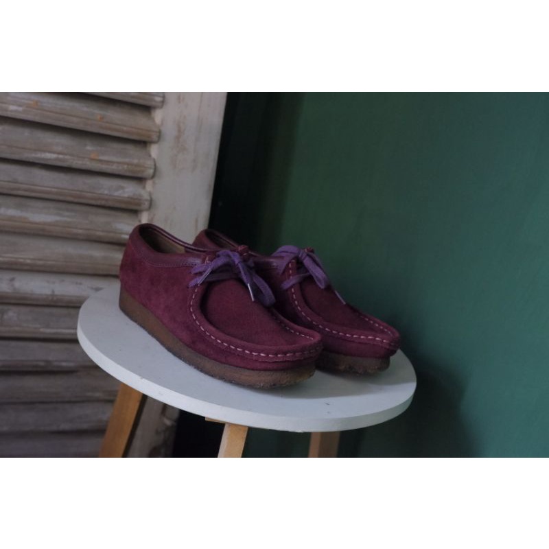 clarks wallabee purple suede
