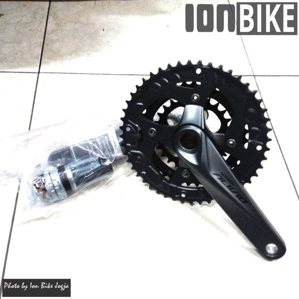 Crank Alivio FC-M4050/M4060 40/30/22 T Hollowtech 2 Gir Shimano HT2