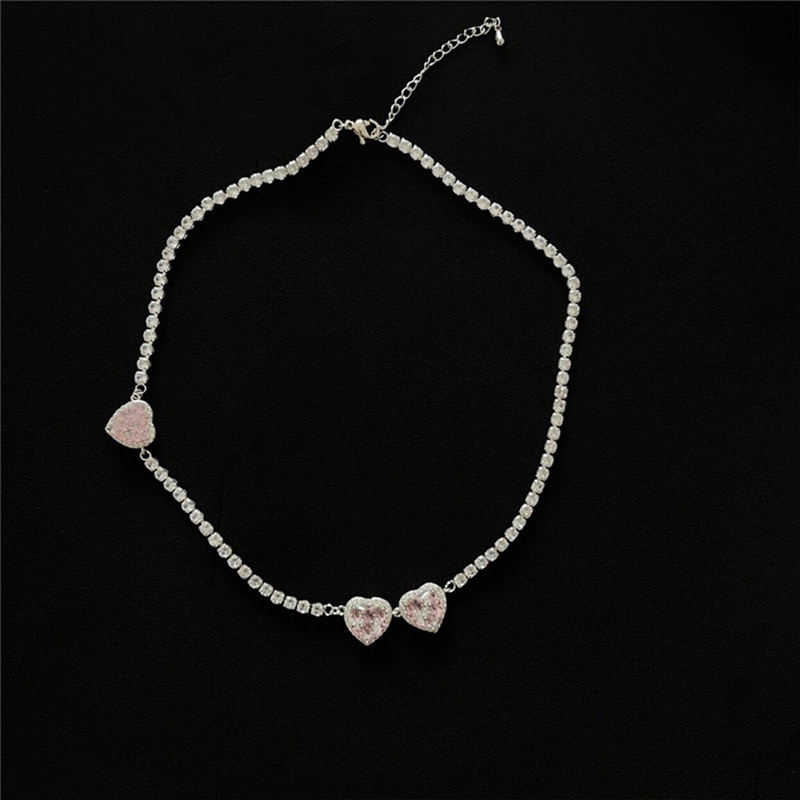 Kalung Rantai Klavikula Hias Hati Bahan Zirkon Warna Pink Gaya Korea Untuk Perempuan