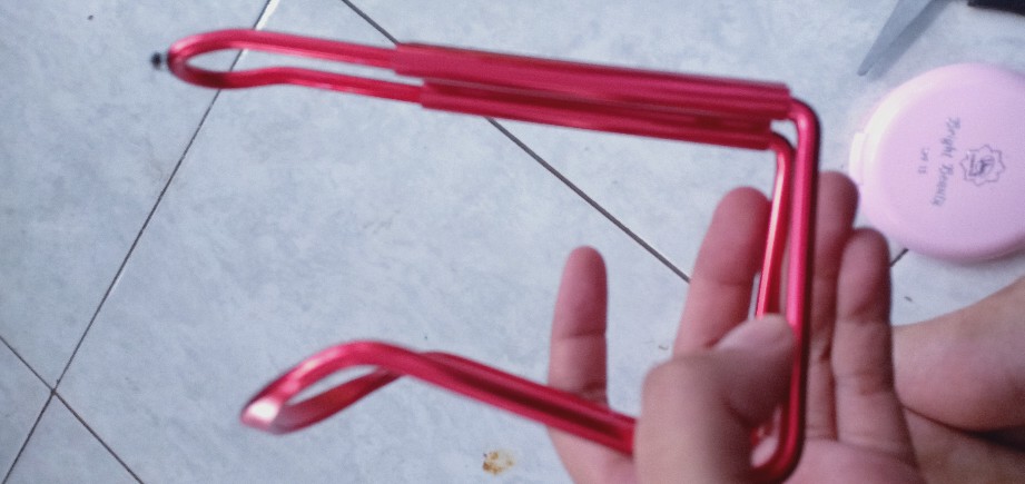 Tempat Botol Minum / Kawat Botol Aluminium Sepeda Motor
